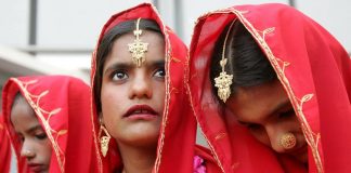 পাকিস্তানে নয়, খাস কলকাতায় হিন্দু মেয়েকে অপহরণ করে ধর্মান্তকরণ করার অভিযোগ/The News বাংলা